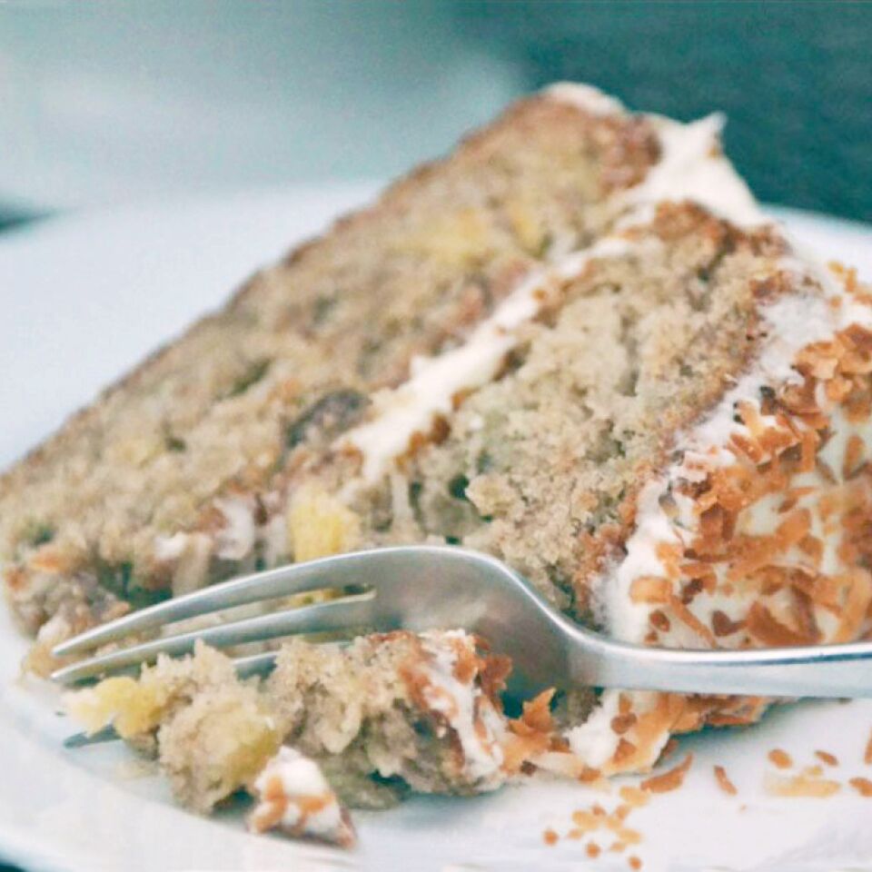 Classic Hummingbird Cake - Liv for Cake