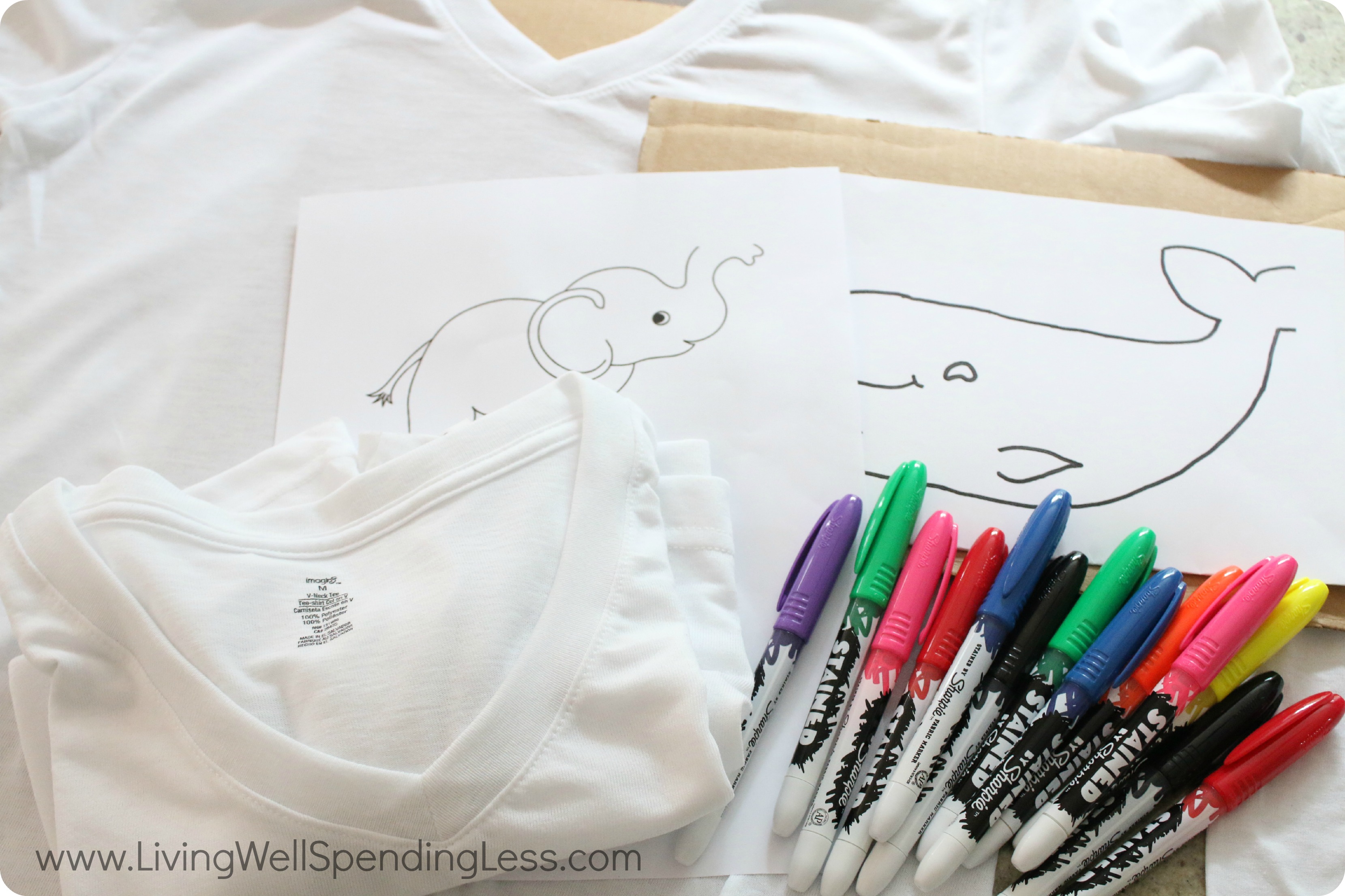 Easy and Fun DIY Sharpie T-Shirts | Simple Sharpie Crafts for Kids