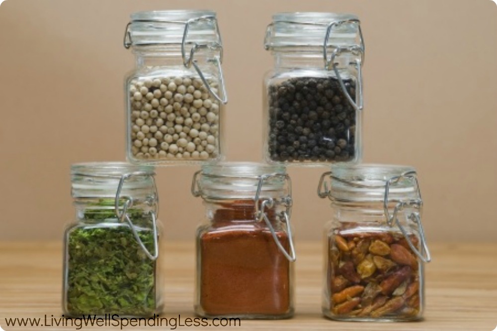 herb and spice storage containers